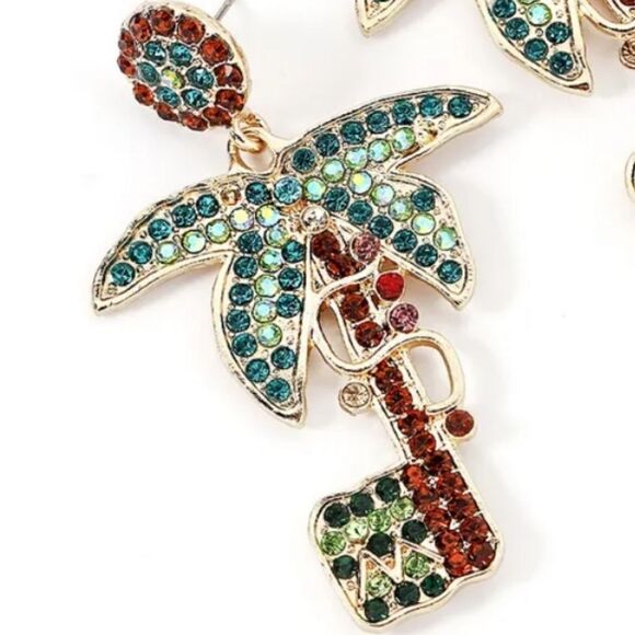 New PALM COCONUT TREE rhinestone earrings - Picture 4 of 7